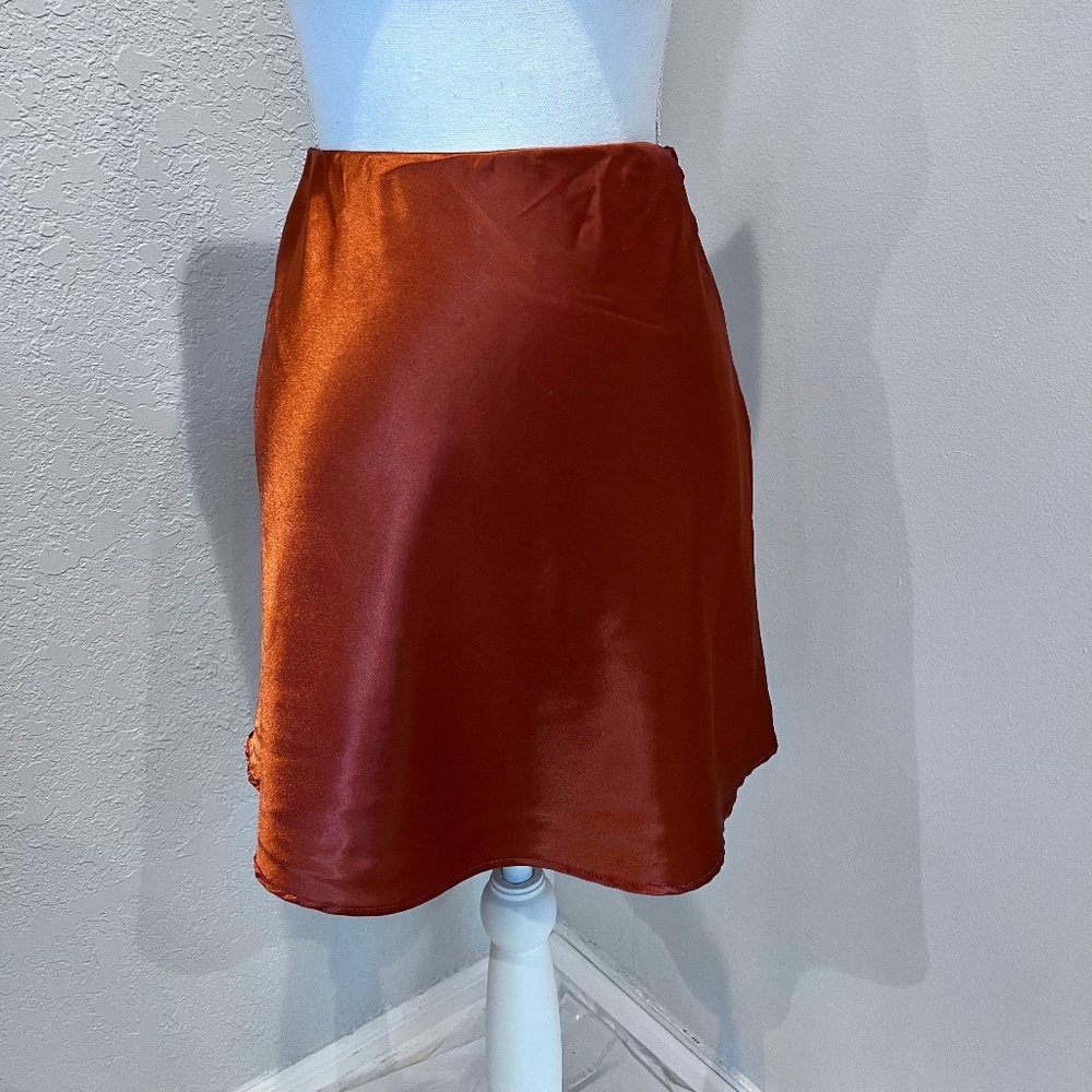 Satin Skirt - Medium